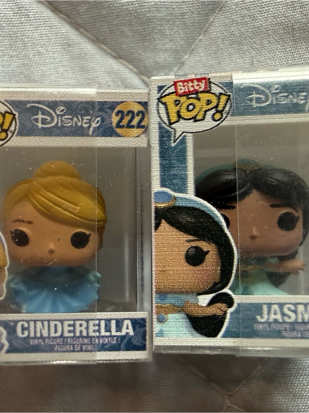 Mini Disney Lot - Picture 5 of 7